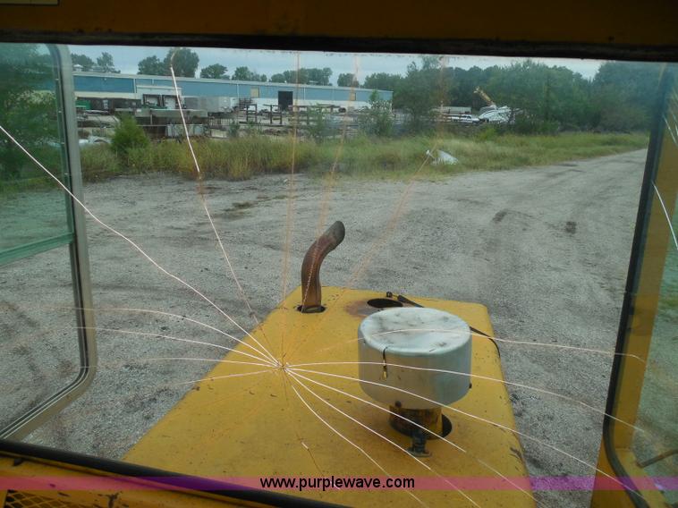 image for item I3336 1979 Clark 45C wheel loader