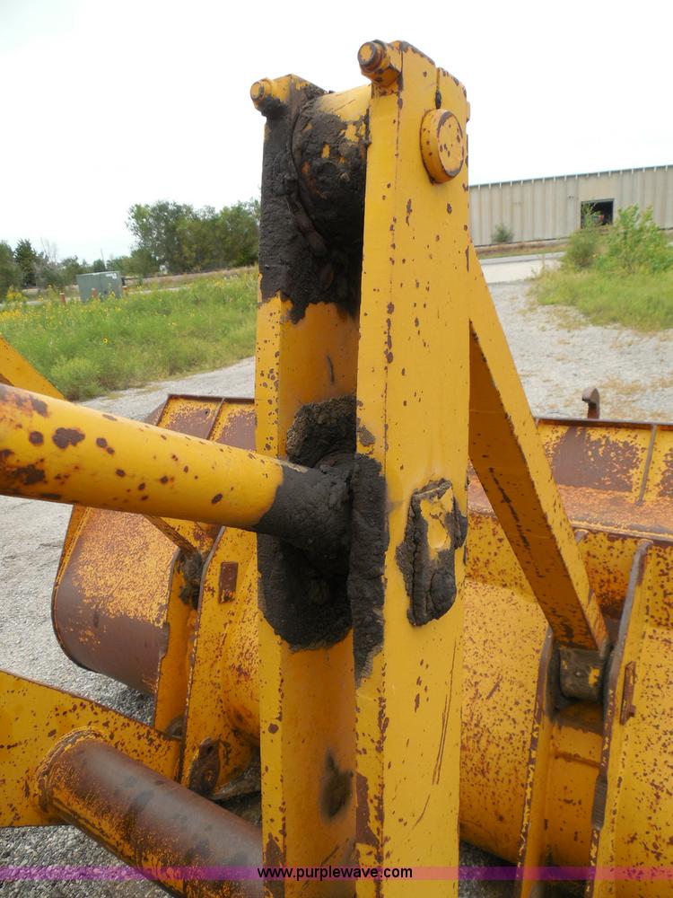 image for item I3336 1979 Clark 45C wheel loader