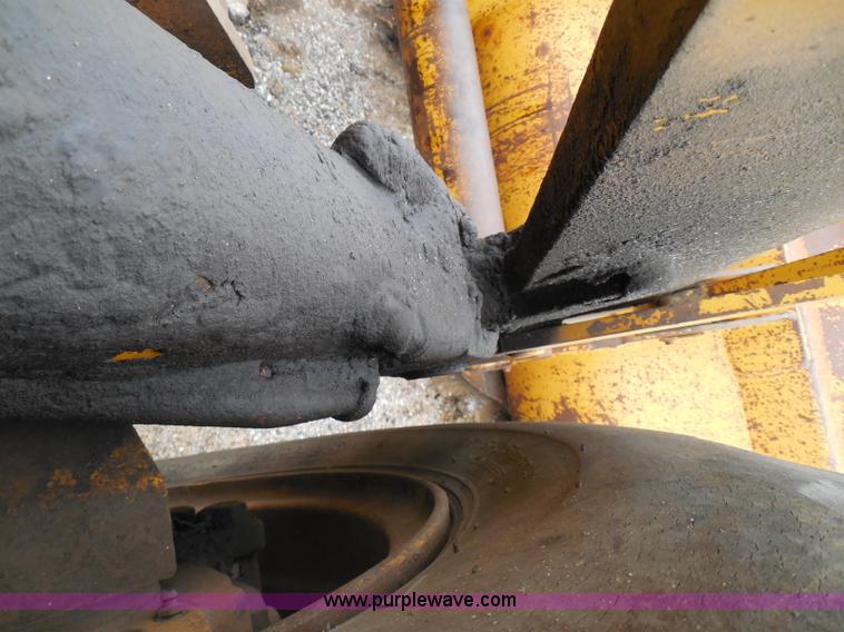 image for item I3336 1979 Clark 45C wheel loader