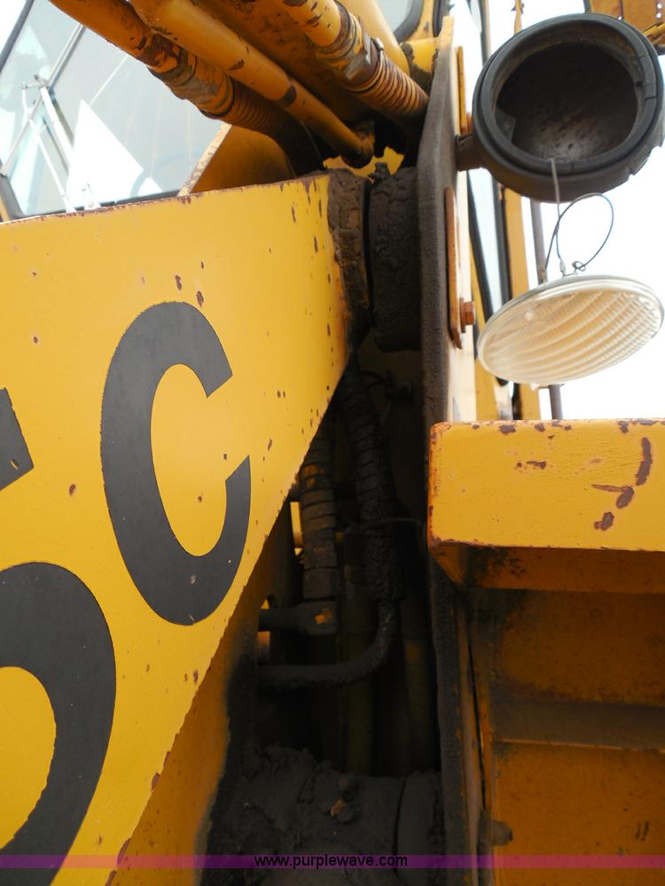 image for item I3336 1979 Clark 45C wheel loader
