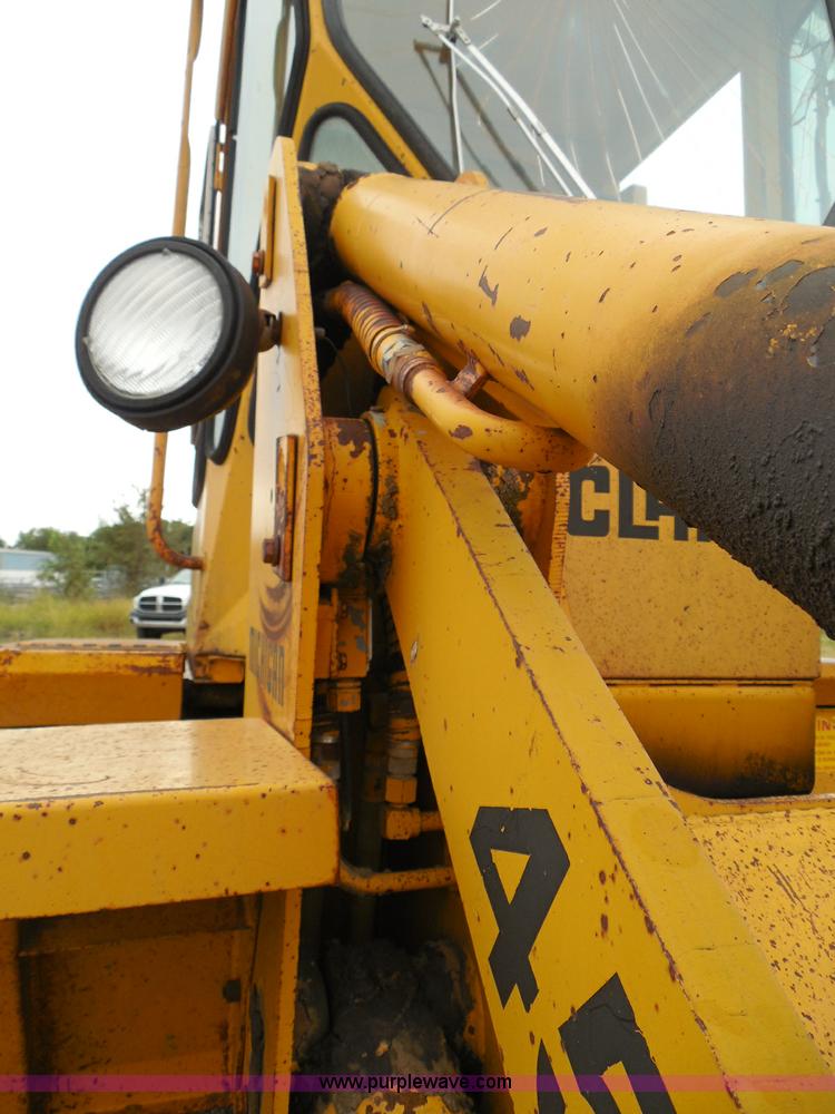 image for item I3336 1979 Clark 45C wheel loader