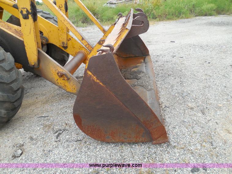 image for item I3336 1979 Clark 45C wheel loader