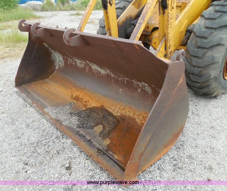 image for item I3336 1979 Clark 45C wheel loader