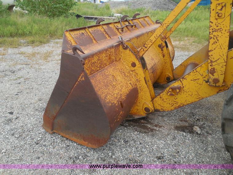 image for item I3336 1979 Clark 45C wheel loader