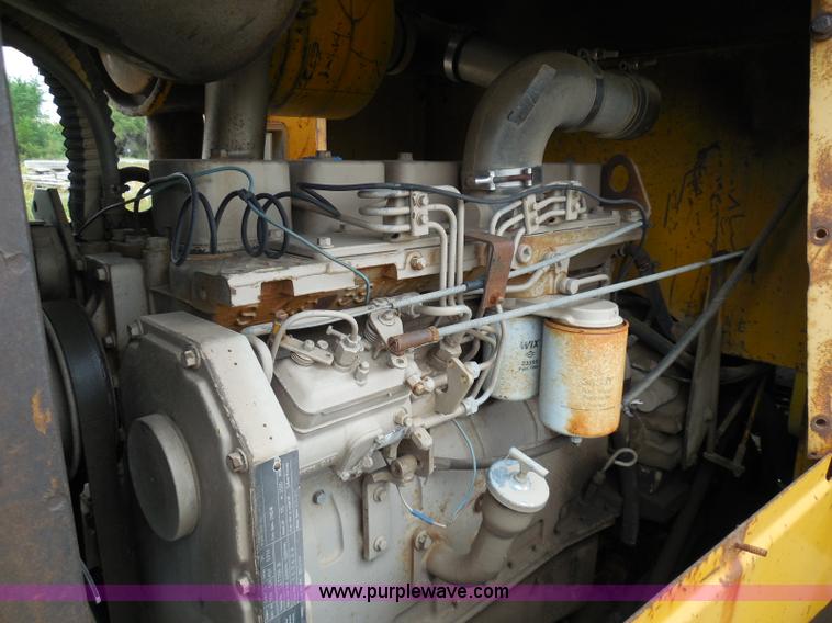 image for item I3336 1979 Clark 45C wheel loader