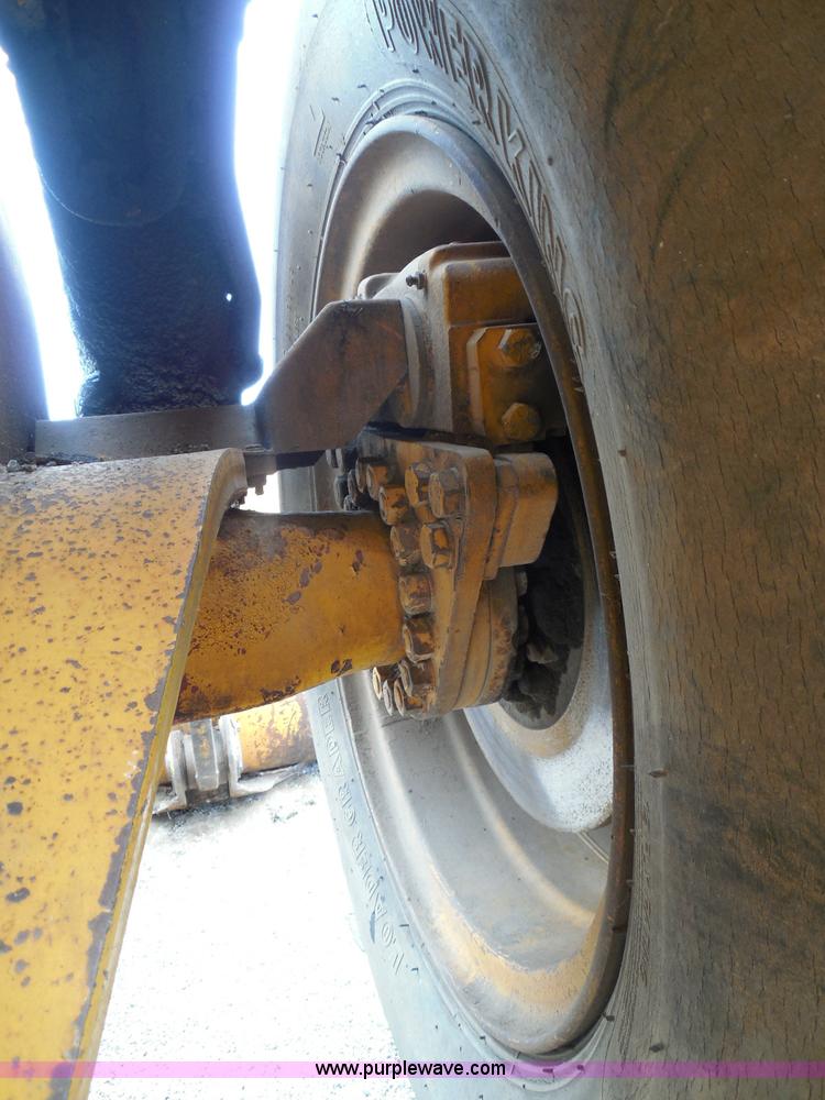 image for item I3336 1979 Clark 45C wheel loader