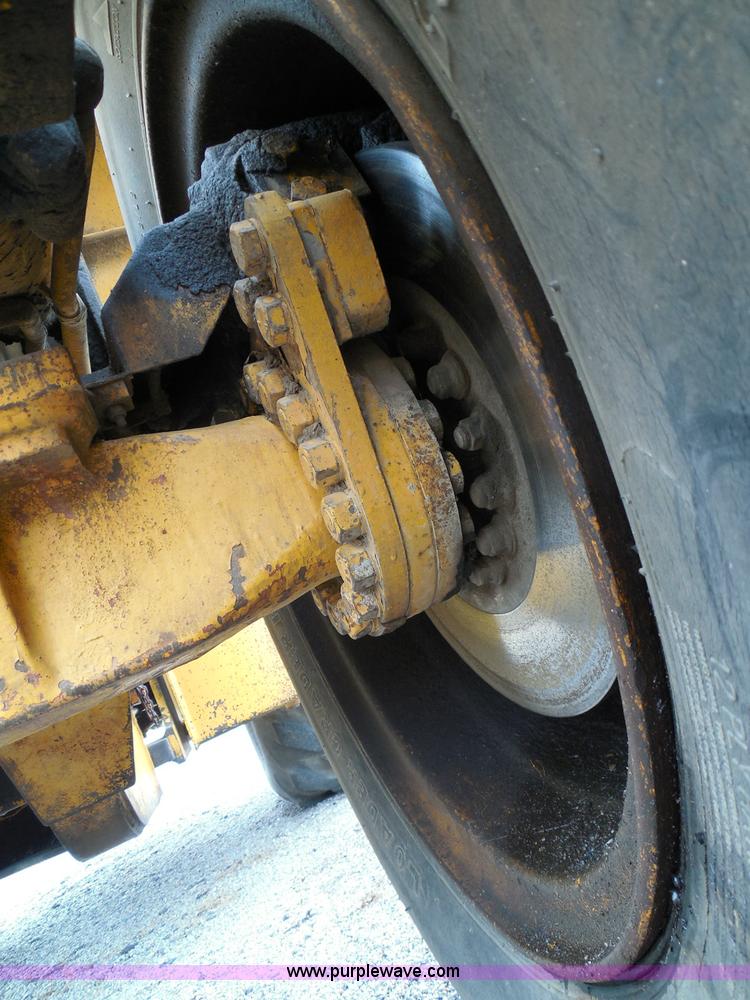 image for item I3336 1979 Clark 45C wheel loader