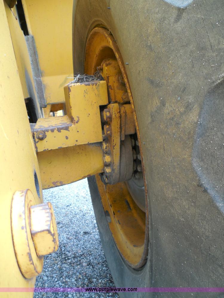 image for item I3336 1979 Clark 45C wheel loader