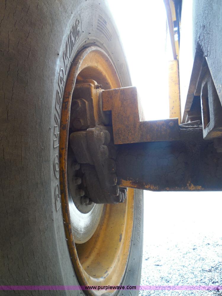image for item I3336 1979 Clark 45C wheel loader