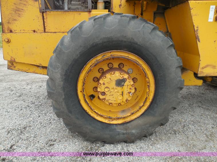 image for item I3336 1979 Clark 45C wheel loader
