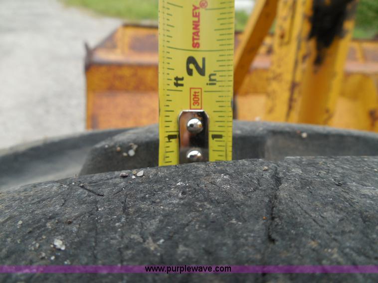 image for item I3336 1979 Clark 45C wheel loader