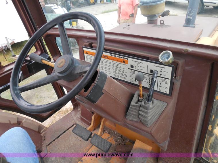 image for item I3344 1994 Case 580 Super K backhoe