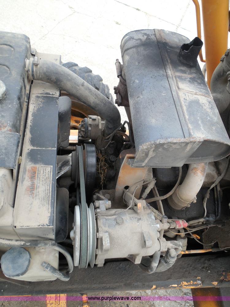 image for item I3344 1994 Case 580 Super K backhoe