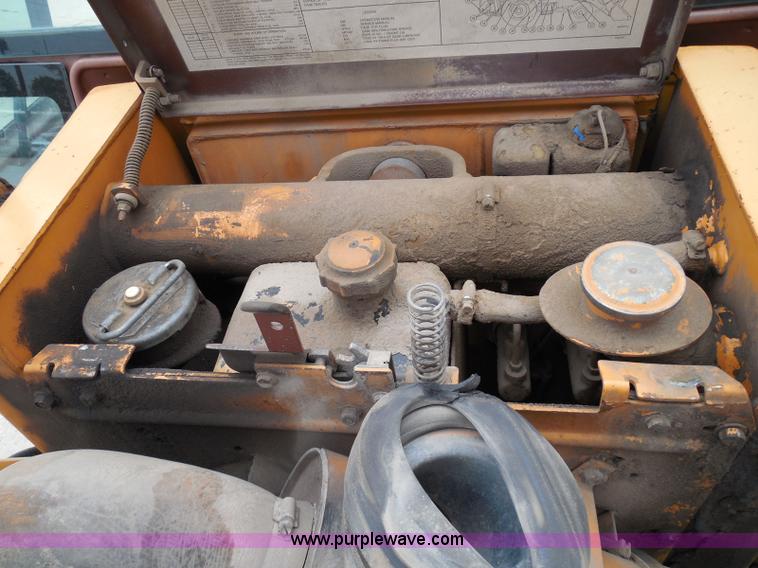 image for item I3344 1994 Case 580 Super K backhoe