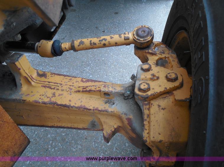 image for item I3344 1994 Case 580 Super K backhoe