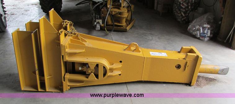 image for item I4132 Rammer hydraulic breaker hammer