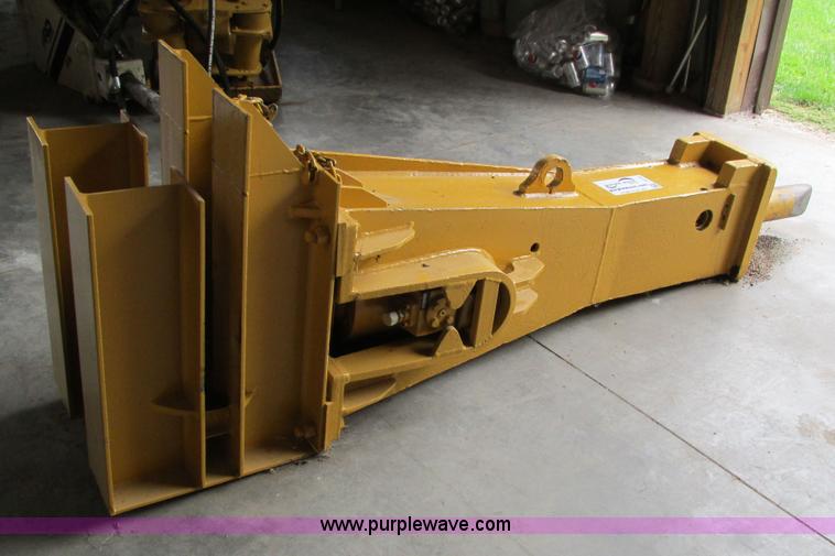 image for item I4132 Rammer hydraulic breaker hammer