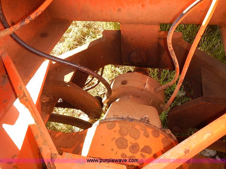 image for item I5754 1986 Lull 644-TT Highlander II telehandler