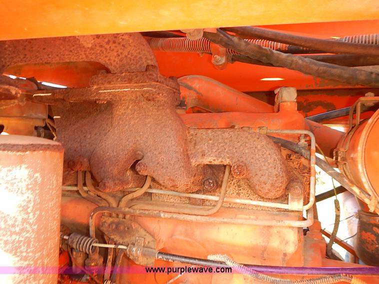 image for item I5754 1986 Lull 644-TT Highlander II telehandler