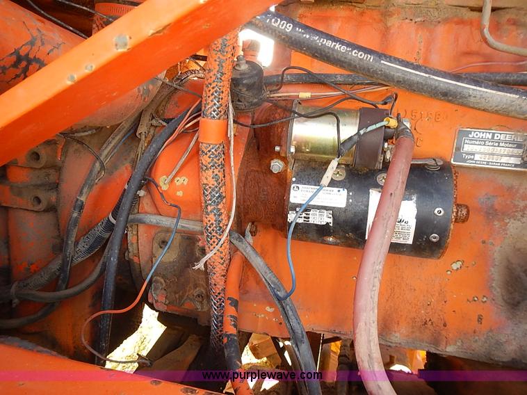 image for item I5754 1986 Lull 644-TT Highlander II telehandler