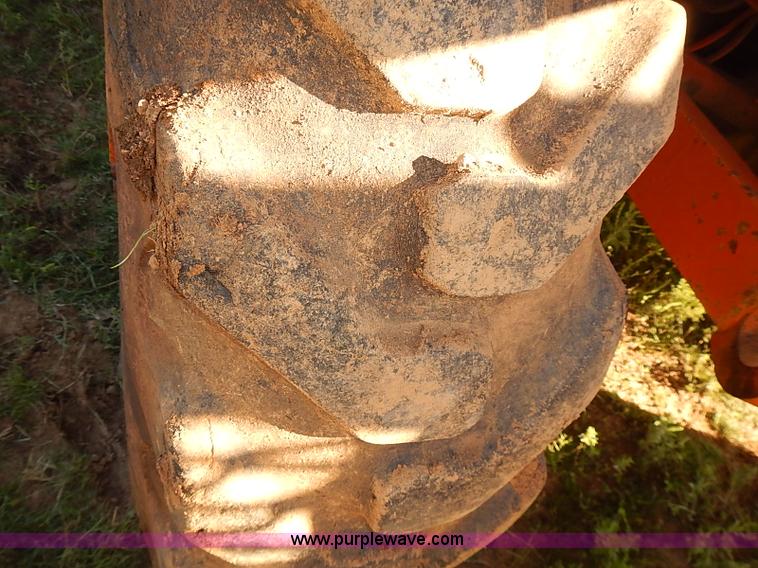 image for item I5754 1986 Lull 644-TT Highlander II telehandler