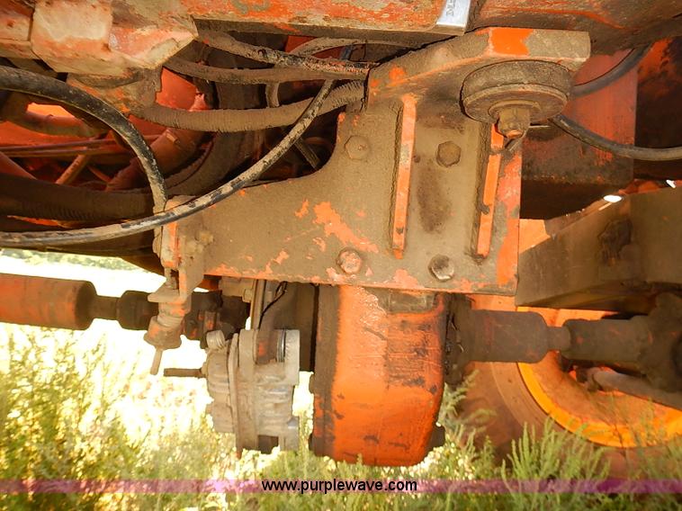 image for item I5754 1986 Lull 644-TT Highlander II telehandler