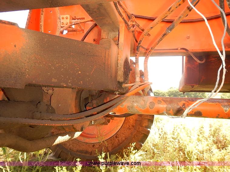 image for item I5754 1986 Lull 644-TT Highlander II telehandler