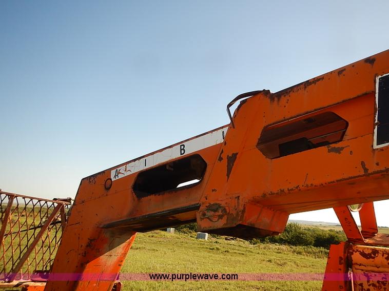 image for item I5754 1986 Lull 644-TT Highlander II telehandler