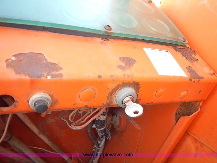 image for item I5754 1986 Lull 644-TT Highlander II telehandler