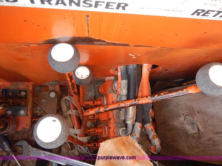 image for item I5754 1986 Lull 644-TT Highlander II telehandler