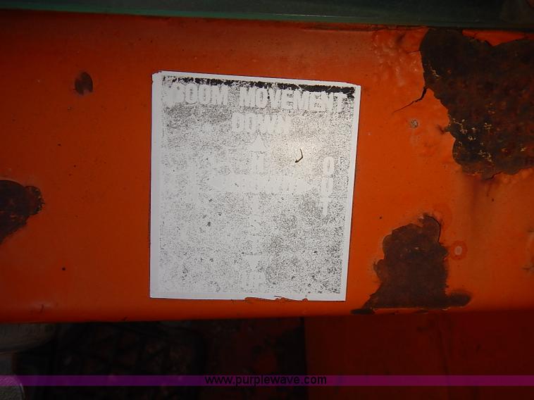 image for item I5754 1986 Lull 644-TT Highlander II telehandler