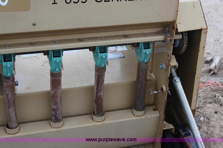 image for item I5826 Land Pride OS1548 seeder