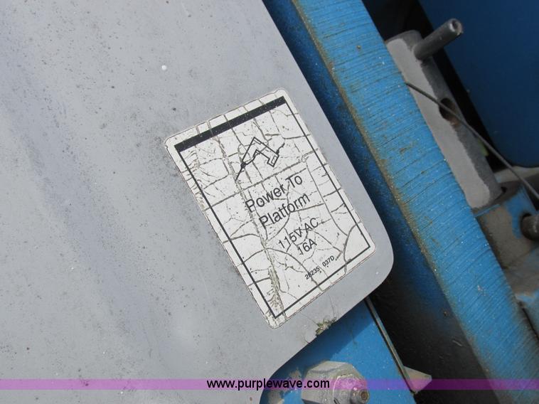 image for item I8951 1997 Genie S60 boom lift