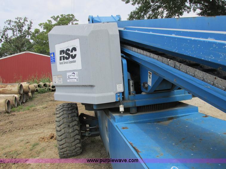 image for item I8951 1997 Genie S60 boom lift