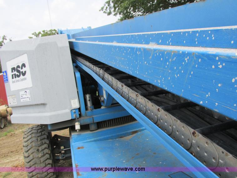 image for item I8951 1997 Genie S60 boom lift