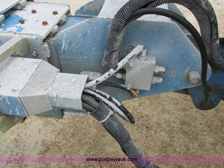 image for item I8951 1997 Genie S60 boom lift