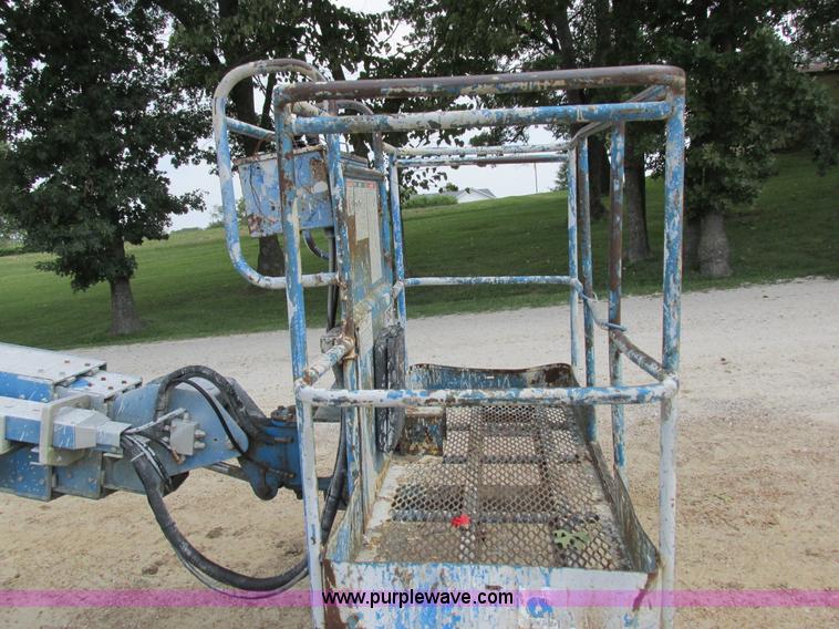 image for item I8951 1997 Genie S60 boom lift