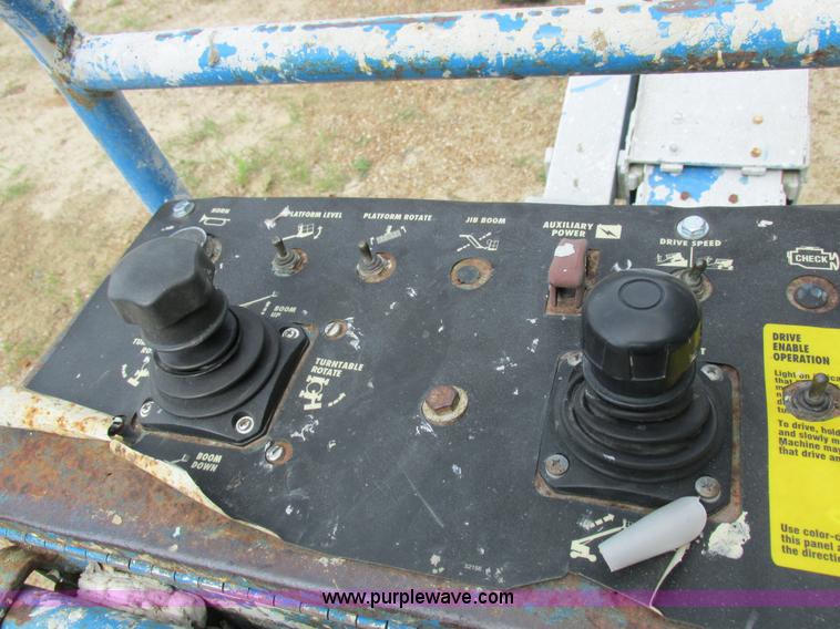 image for item I8951 1997 Genie S60 boom lift