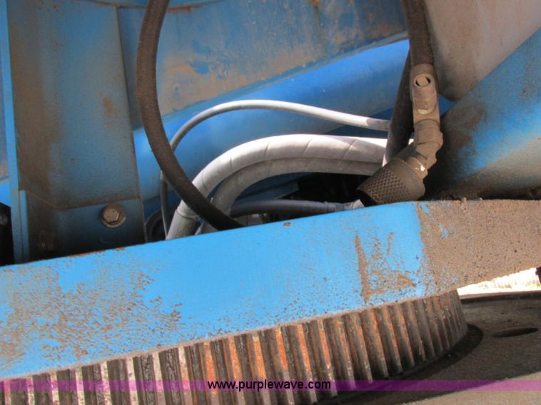 image for item I8951 1997 Genie S60 boom lift