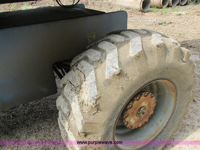 image for item I8951 1997 Genie S60 boom lift