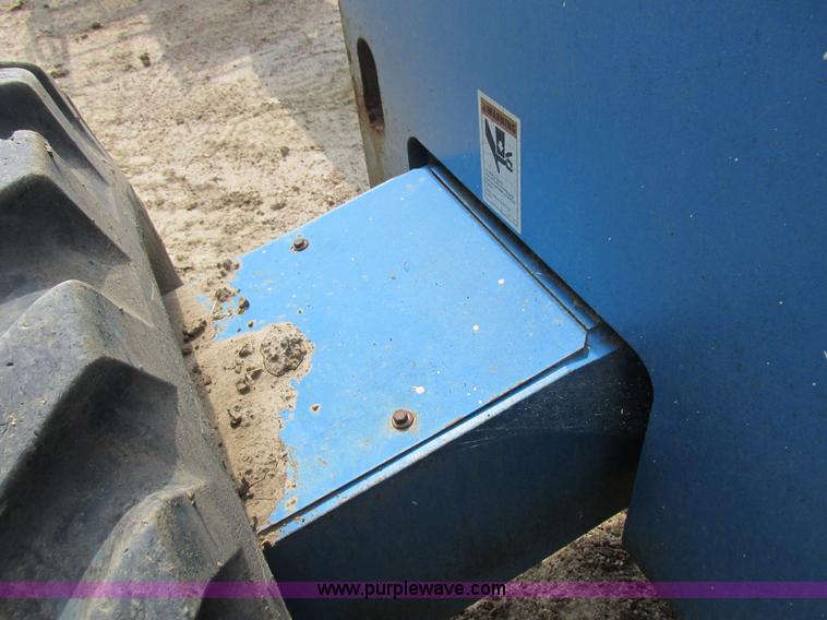 image for item I8951 1997 Genie S60 boom lift