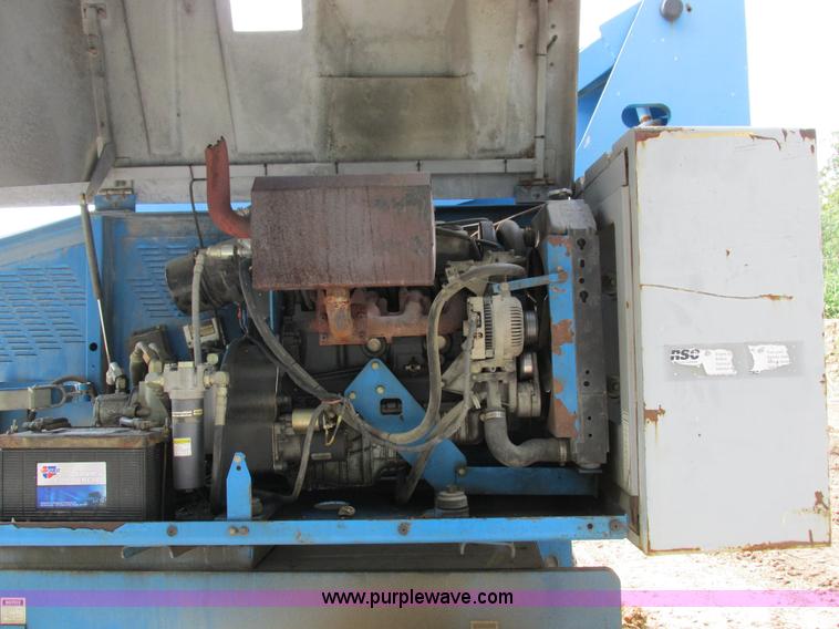 image for item I8951 1997 Genie S60 boom lift