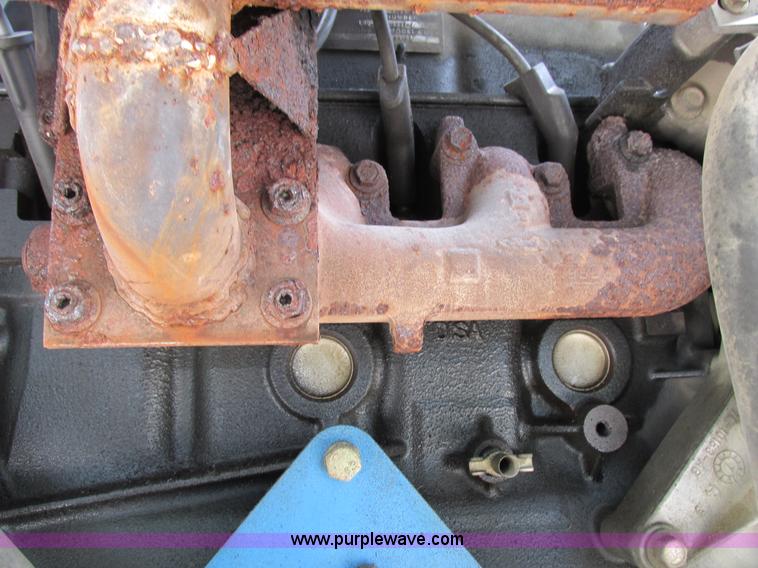 image for item I8951 1997 Genie S60 boom lift