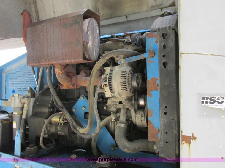 image for item I8951 1997 Genie S60 boom lift