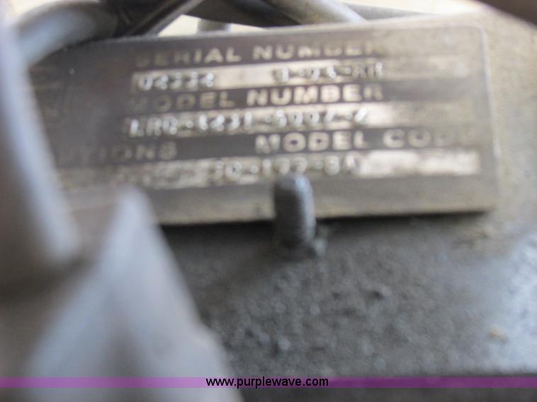 image for item I8951 1997 Genie S60 boom lift