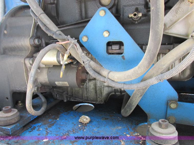 image for item I8951 1997 Genie S60 boom lift