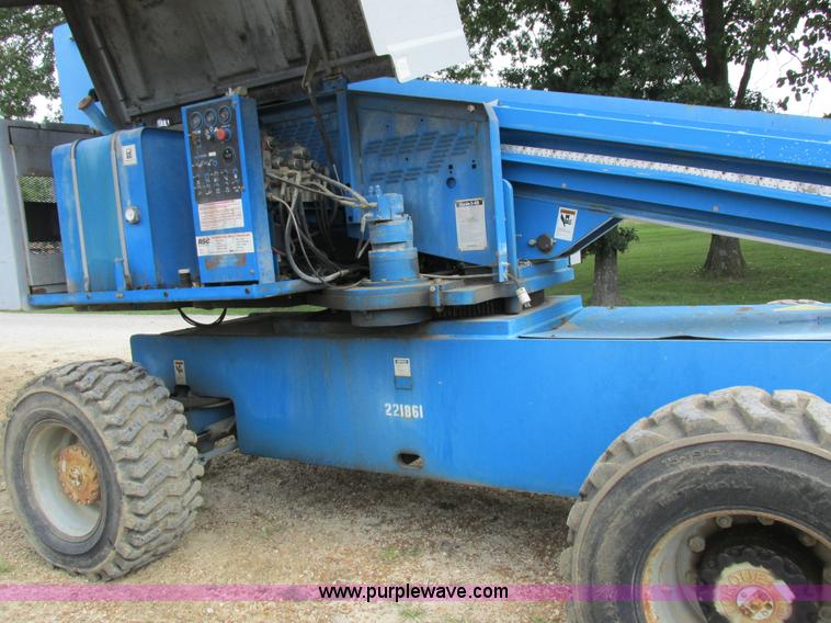 image for item I8951 1997 Genie S60 boom lift