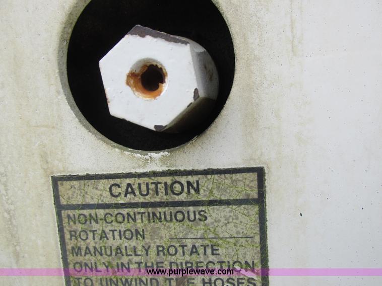 image for item I8952 1990 Ford F450 Super Duty XL utility truck