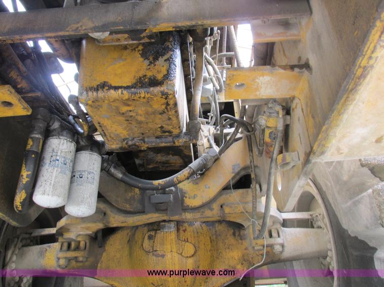 image for item I8959 1991 Clark Michigan 175C wheel loader