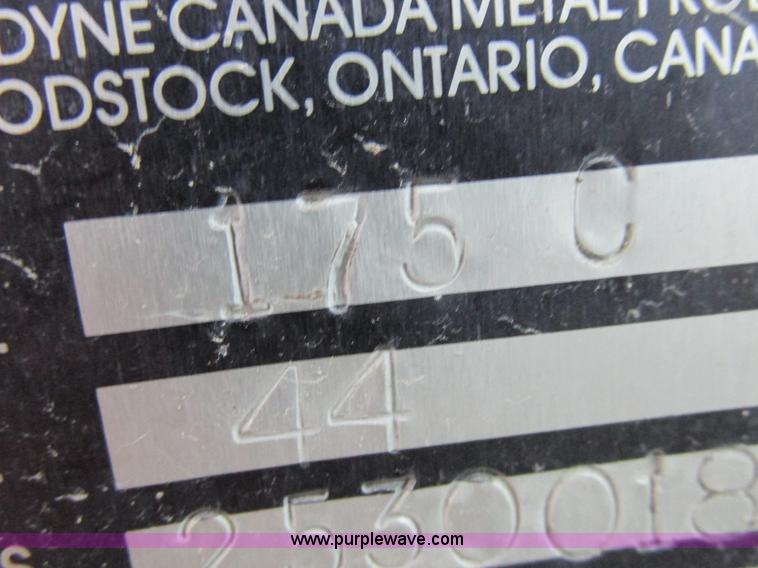 image for item I8959 1991 Clark Michigan 175C wheel loader